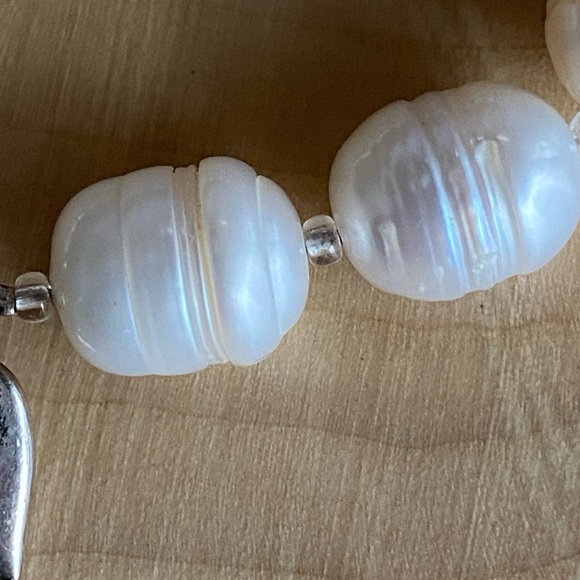 Pearl Bracelet - Picture 4 of 5